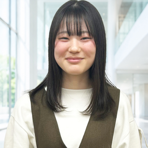 貞元 真緒