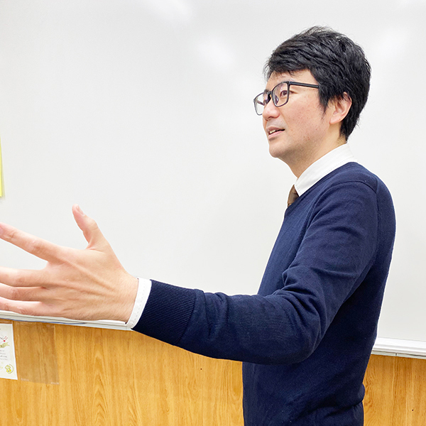国語科 内田創士先生